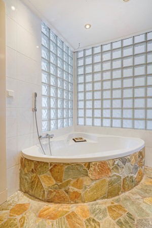 Medium property photo - Stuyvesantstraat 335, 2593 GK Den Haag